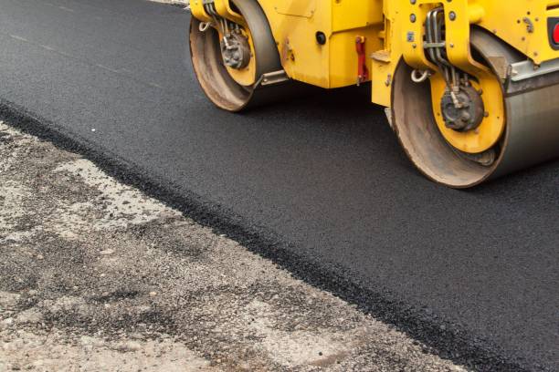 Best Interlocking Driveway Pavers  in Gambier, OH